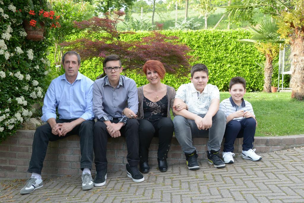 Bed And Breakfast Olimpia San Salvatore Monferrato Exterior photo