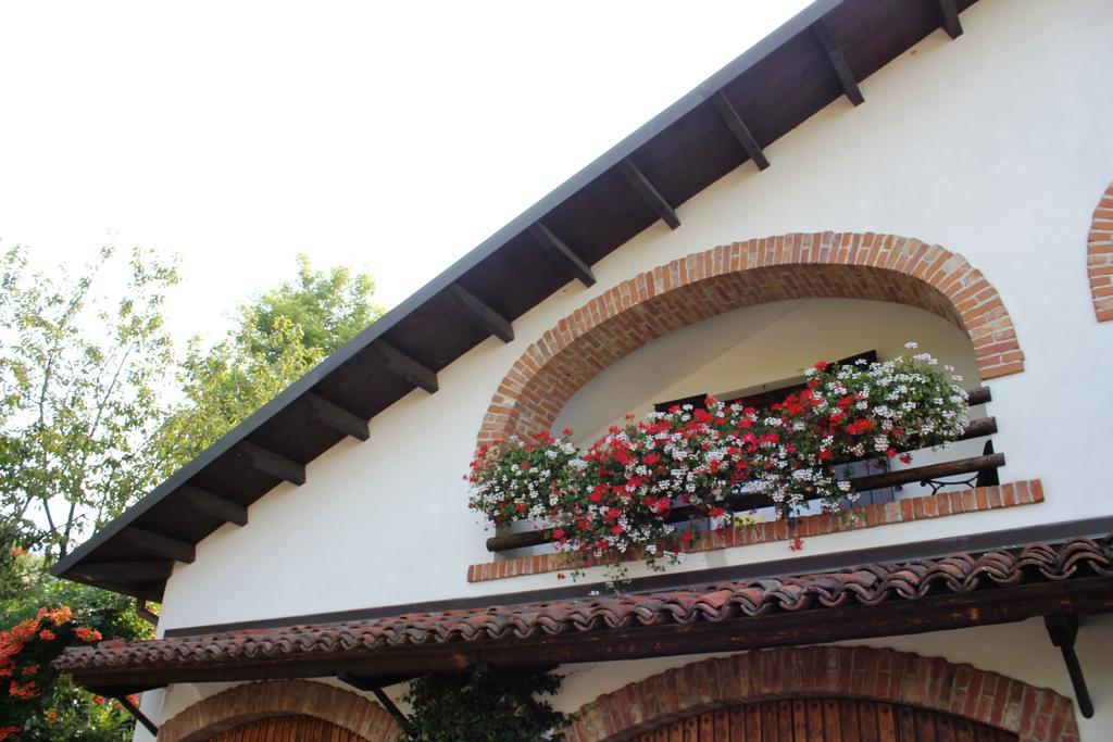 Bed And Breakfast Olimpia San Salvatore Monferrato Exterior photo