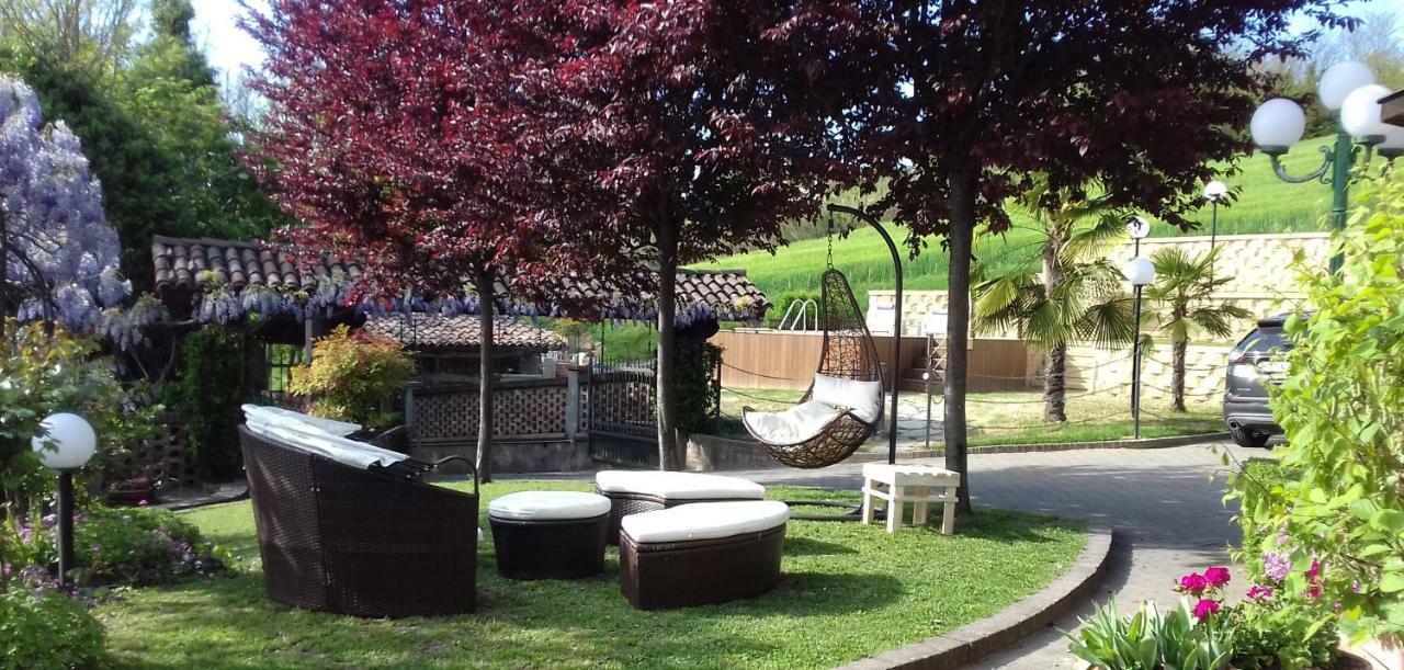 Bed And Breakfast Olimpia San Salvatore Monferrato Exterior photo
