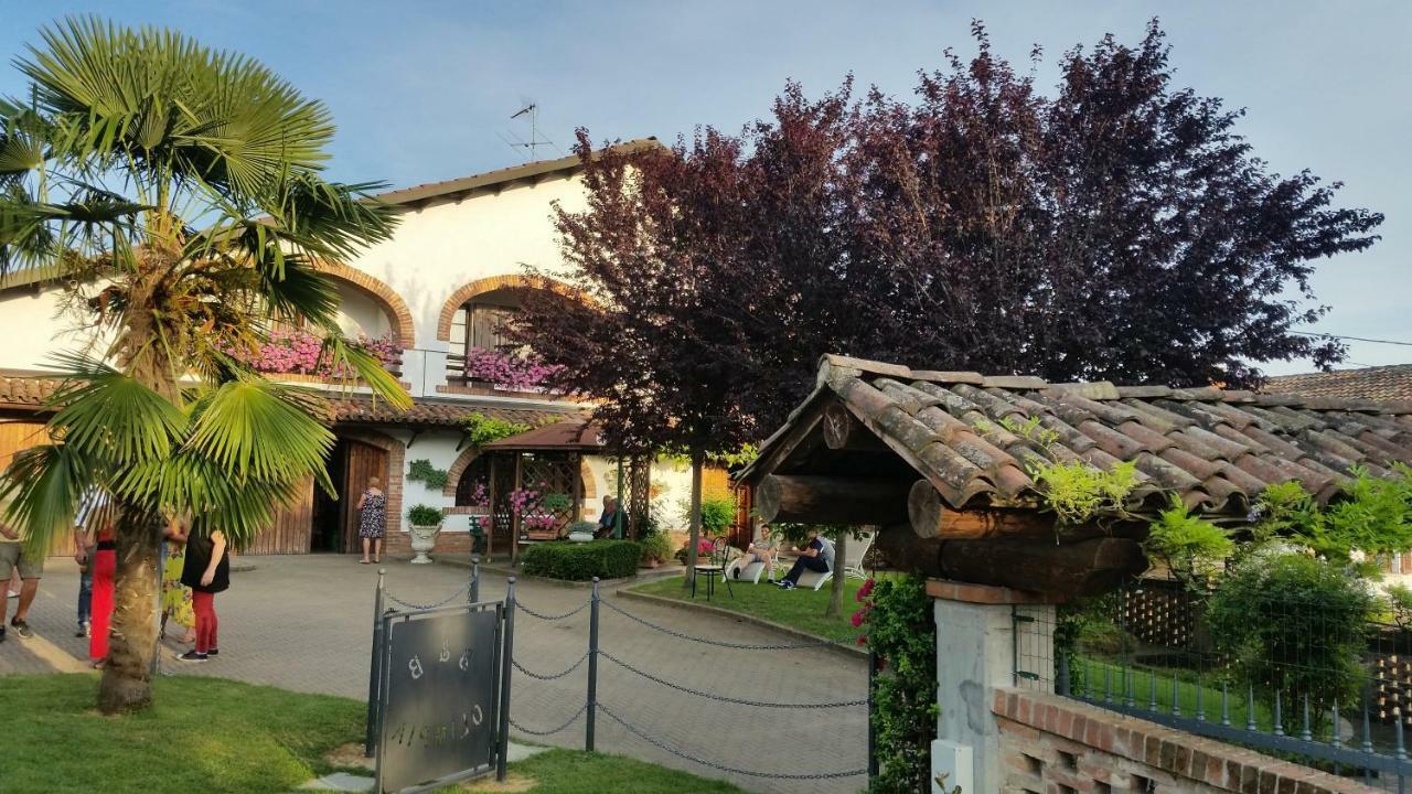Bed And Breakfast Olimpia San Salvatore Monferrato Exterior photo
